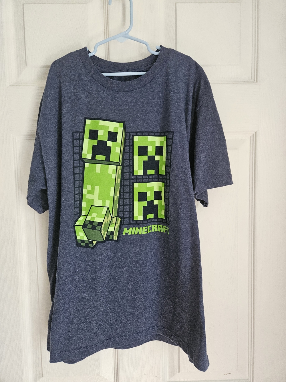 Minecraft Kids' Short Sleeve Graphic Tee - Navy with Green Creeper
